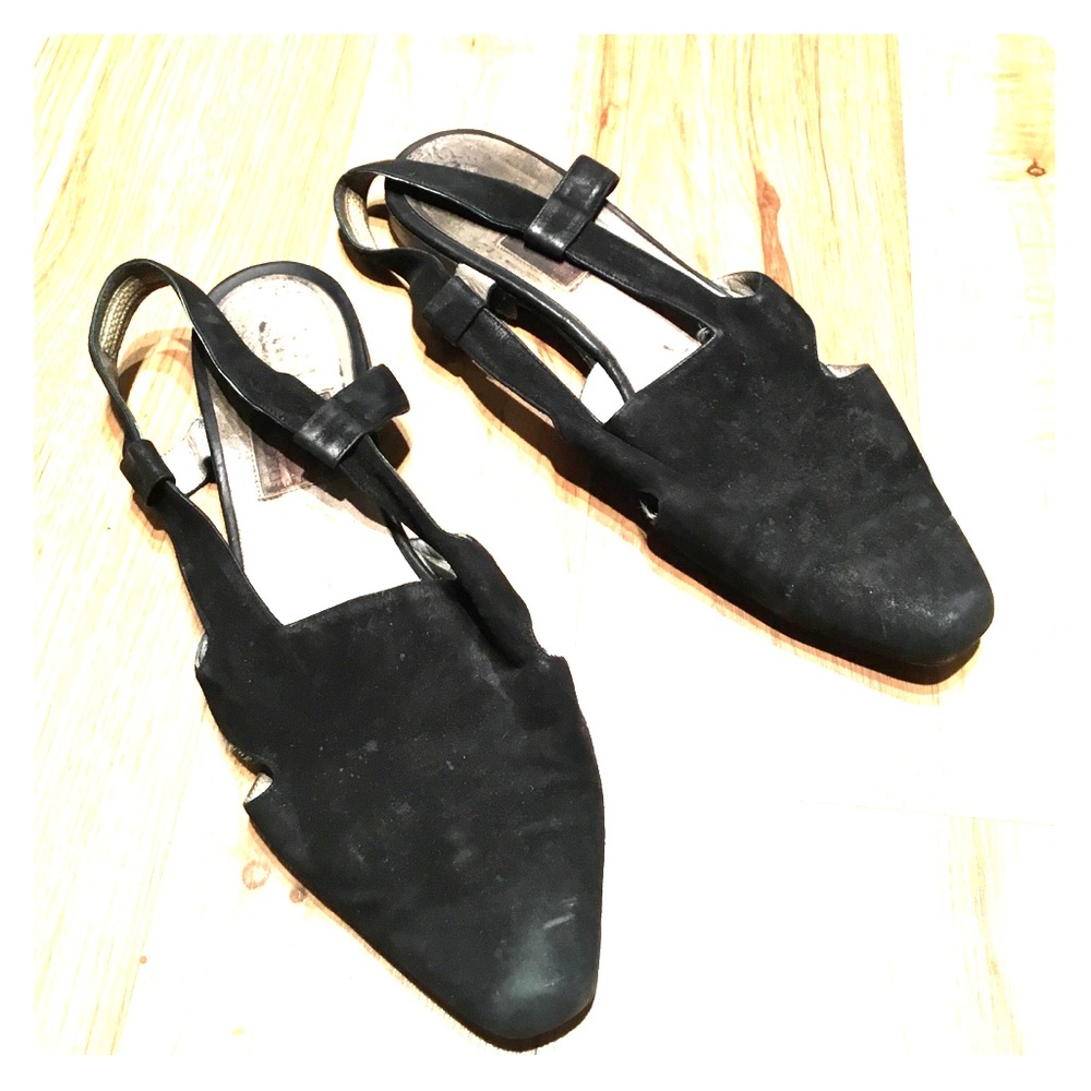 Maude Frizon Black suede flat *offers welcome*